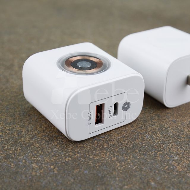 三合一LOGO多功能充電器