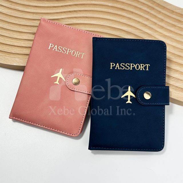 客製化黑色皮革鈕扣護照套